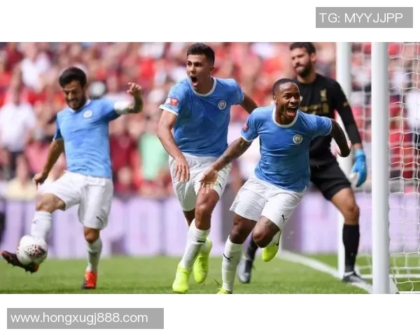 足球明星意外入境背后的秘密与原因揭晓引发球迷热议